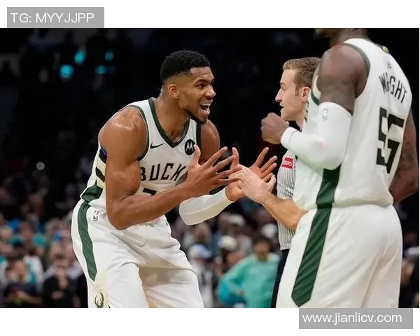 尼克斯队遭到雄鹿队压制惨败，主场不敌对手——揭示背后的深层原因